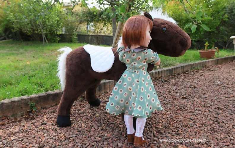 peluche couverture cheval pour poupee