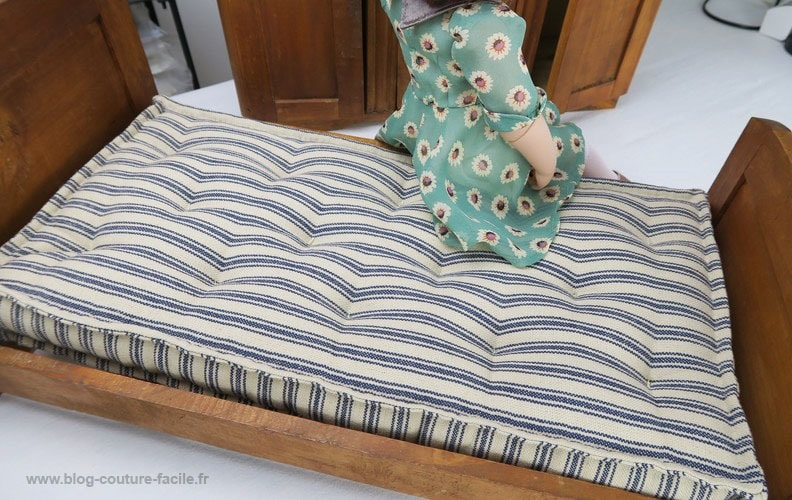 matelas-ancien-poupee