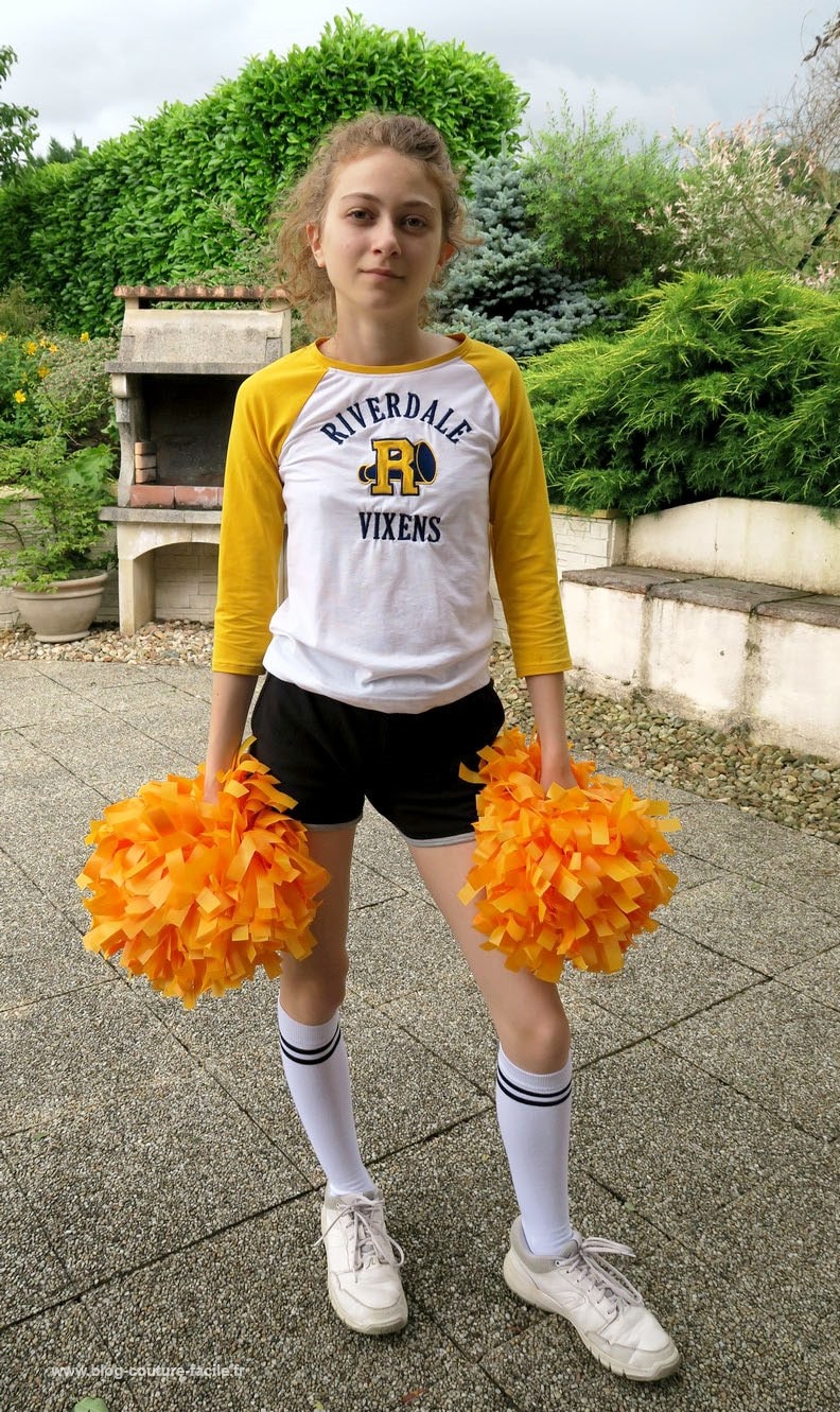 Déguisement Cheerleader taille S  Commandez facilement en ligne