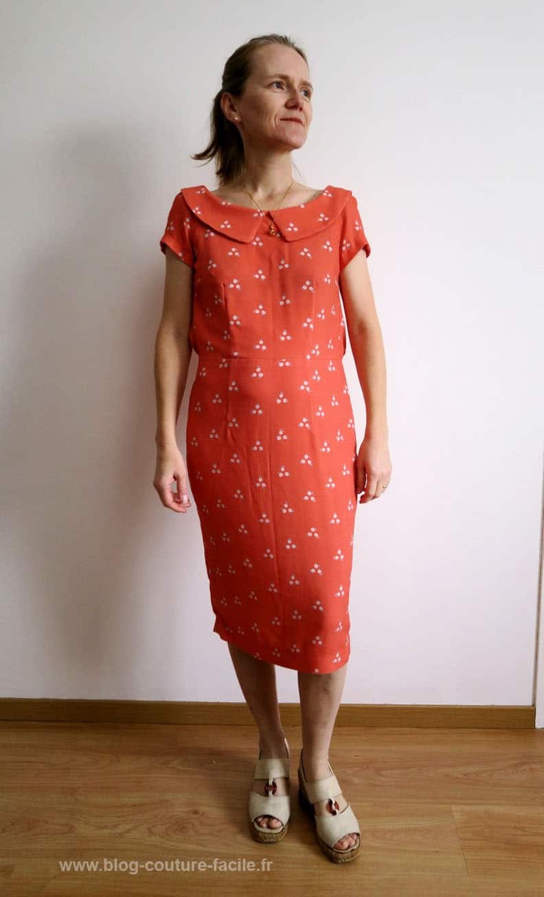 robe-burda-128-05-2011