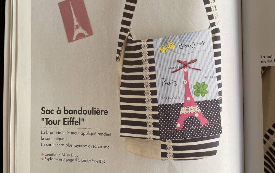 sac a bandouliere tour eiffel origine