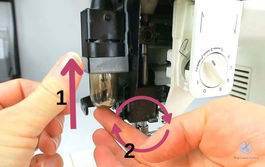 Comment changer l'ampoule de sa machine à coudre